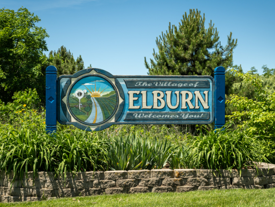 Welcome to Elburn, Illinois signage